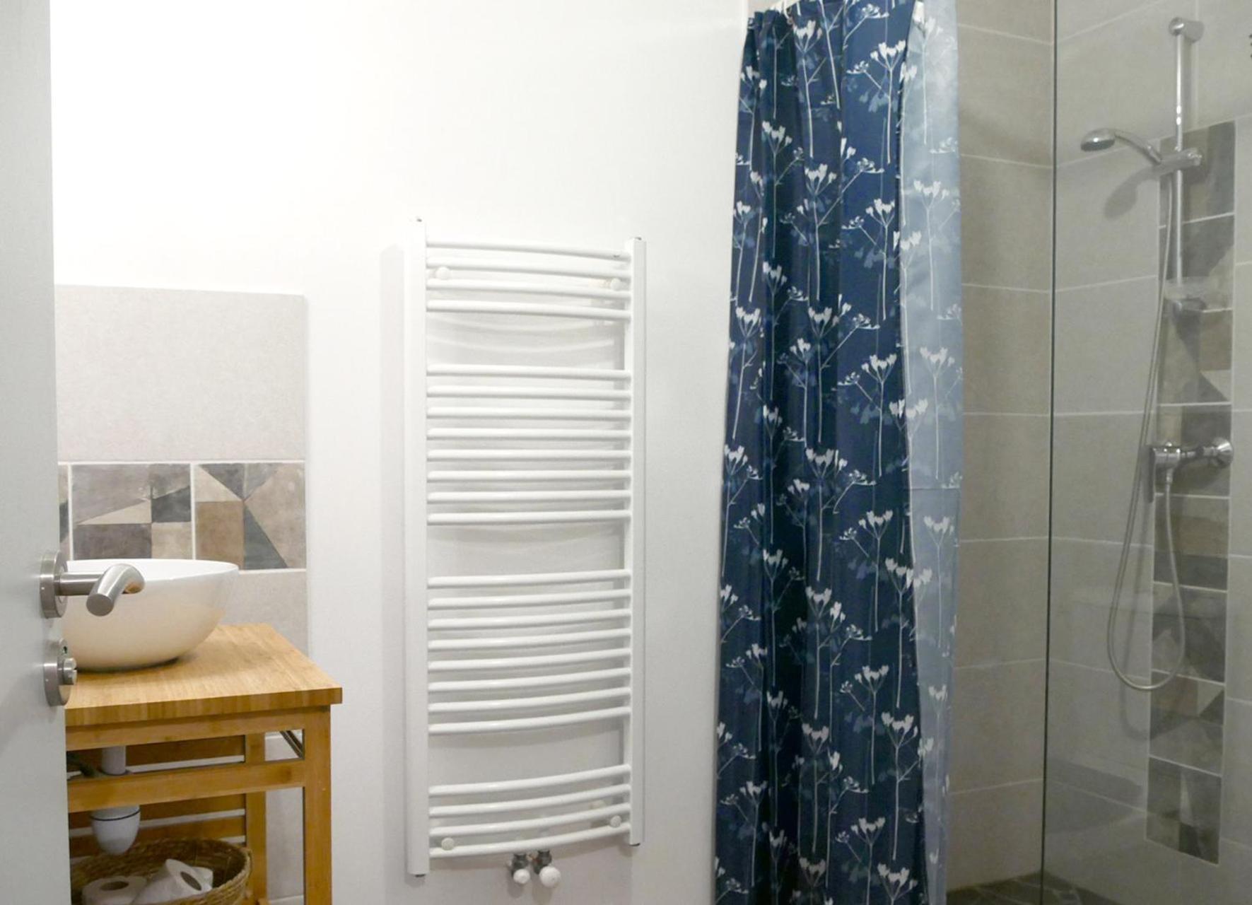 Charmante Suite Independante En Maison De Village Loriol-sur-Drome Eksteriør billede